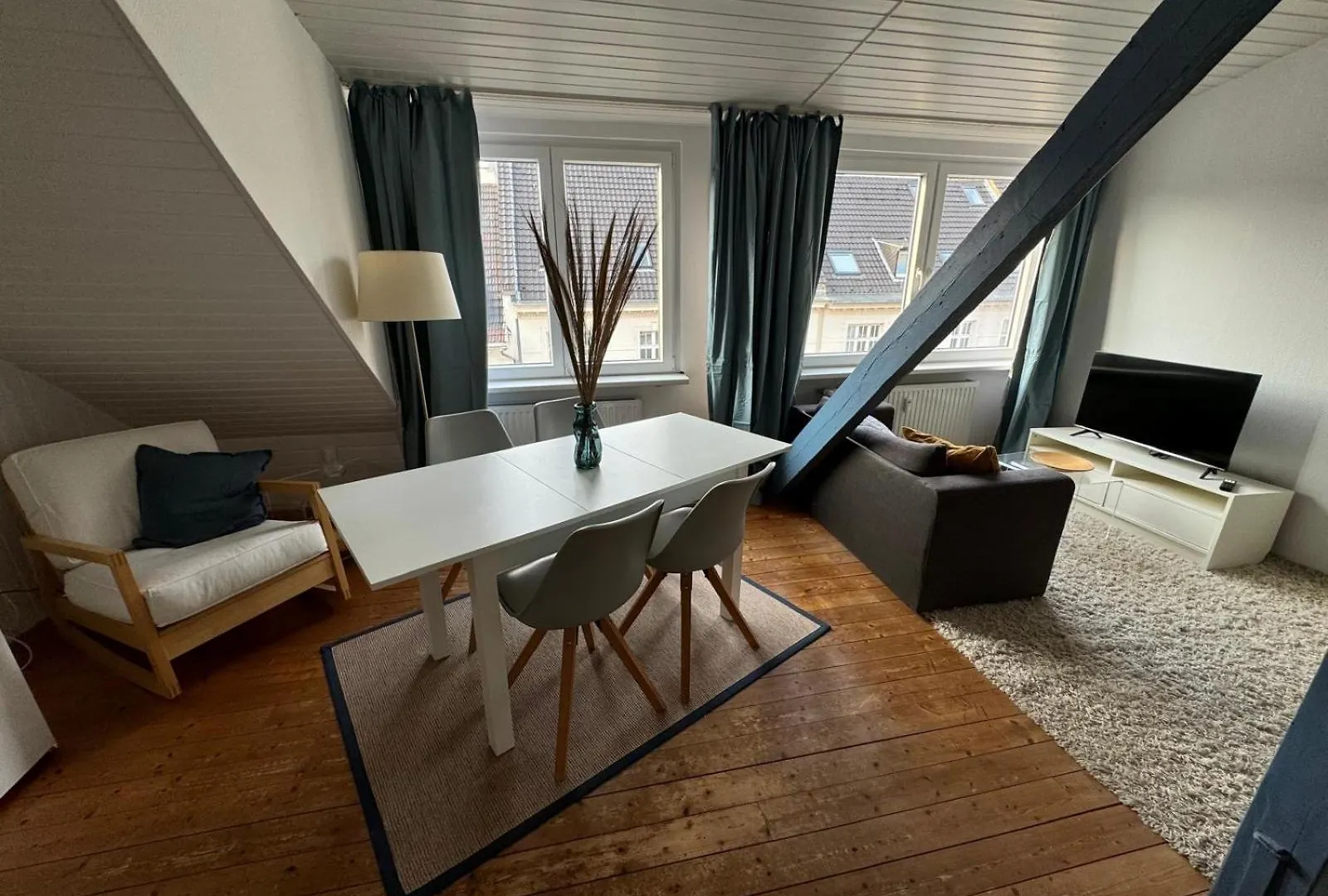 Cosy & Central Flat Near Duesseldorf Center